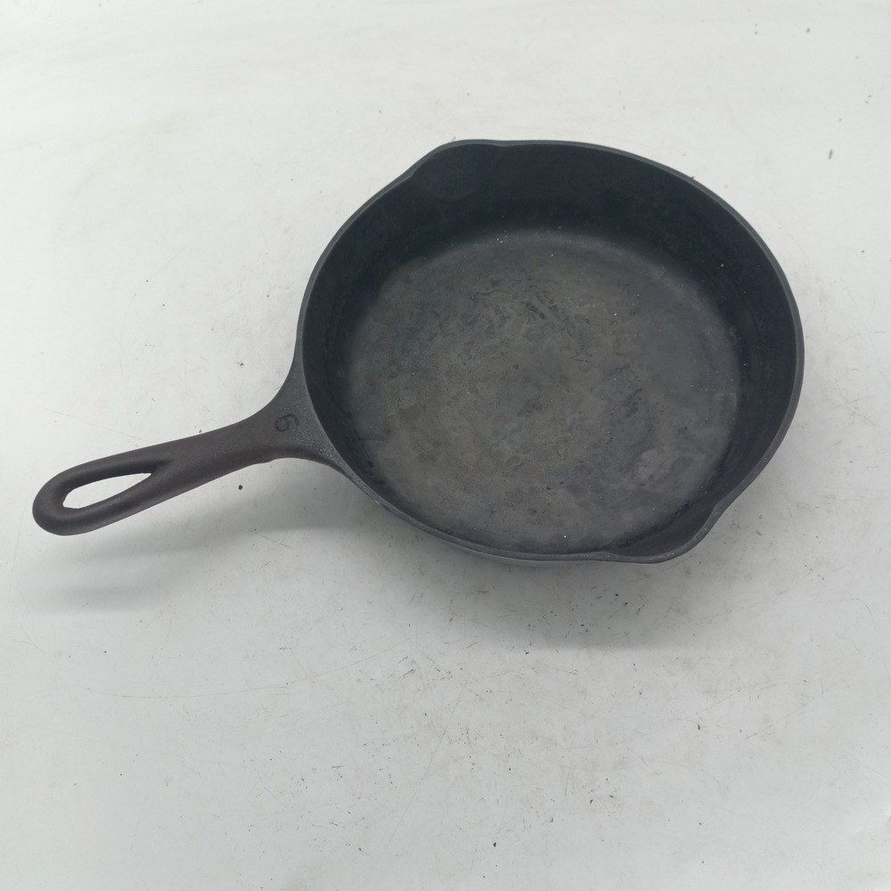 Vintage Wagner Ware Sidney -O- Cast Iron Skillet No 6 1056 D Black USA Made FLAT